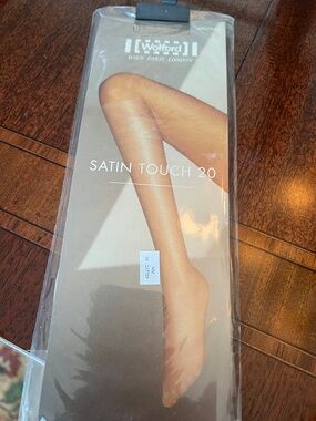 Wolford Satin Touch 20 Sheer Tights - Nude